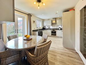 Photo 13- click for photo gallery